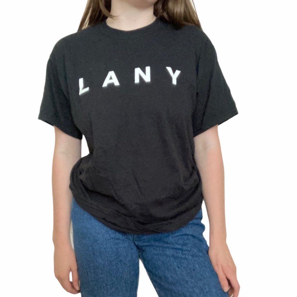 NWOT LANY Tee